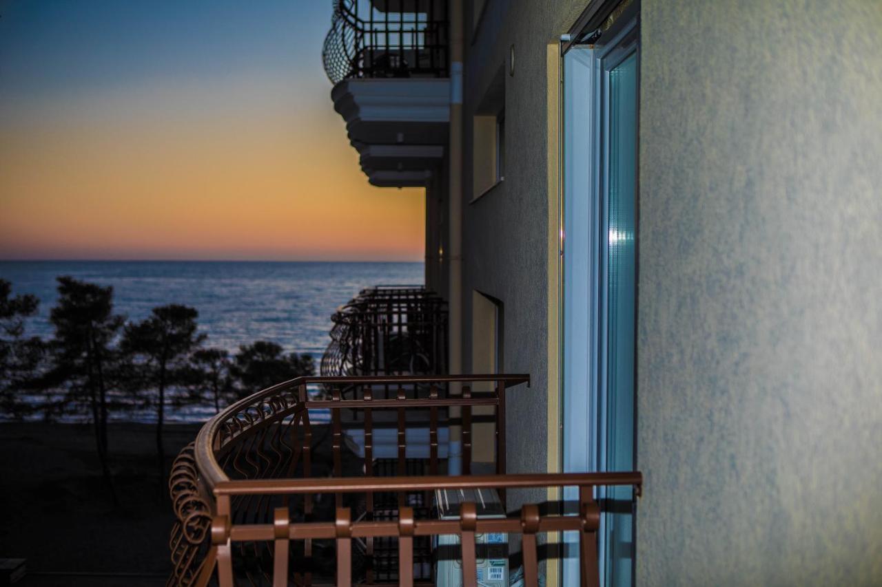 Soluna Apartments Shëngjin Dış mekan fotoğraf
